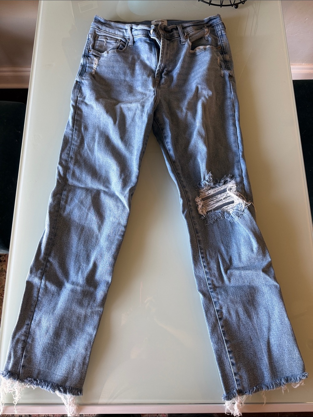 Size 8/29 Kenzie Jeans light blue denim